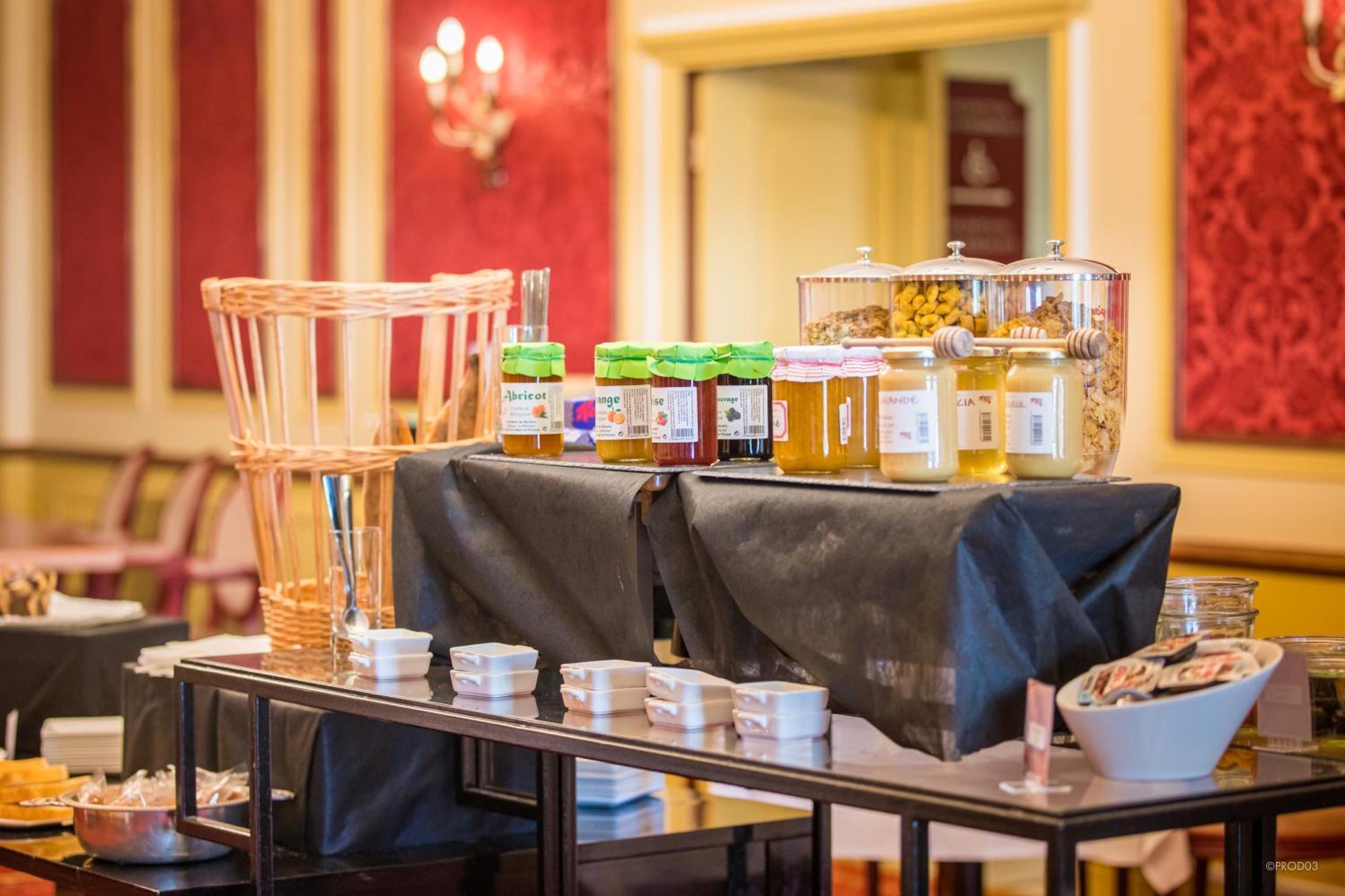 Mercure Moulins Centre Hotel De Paris Eksteriør bilde