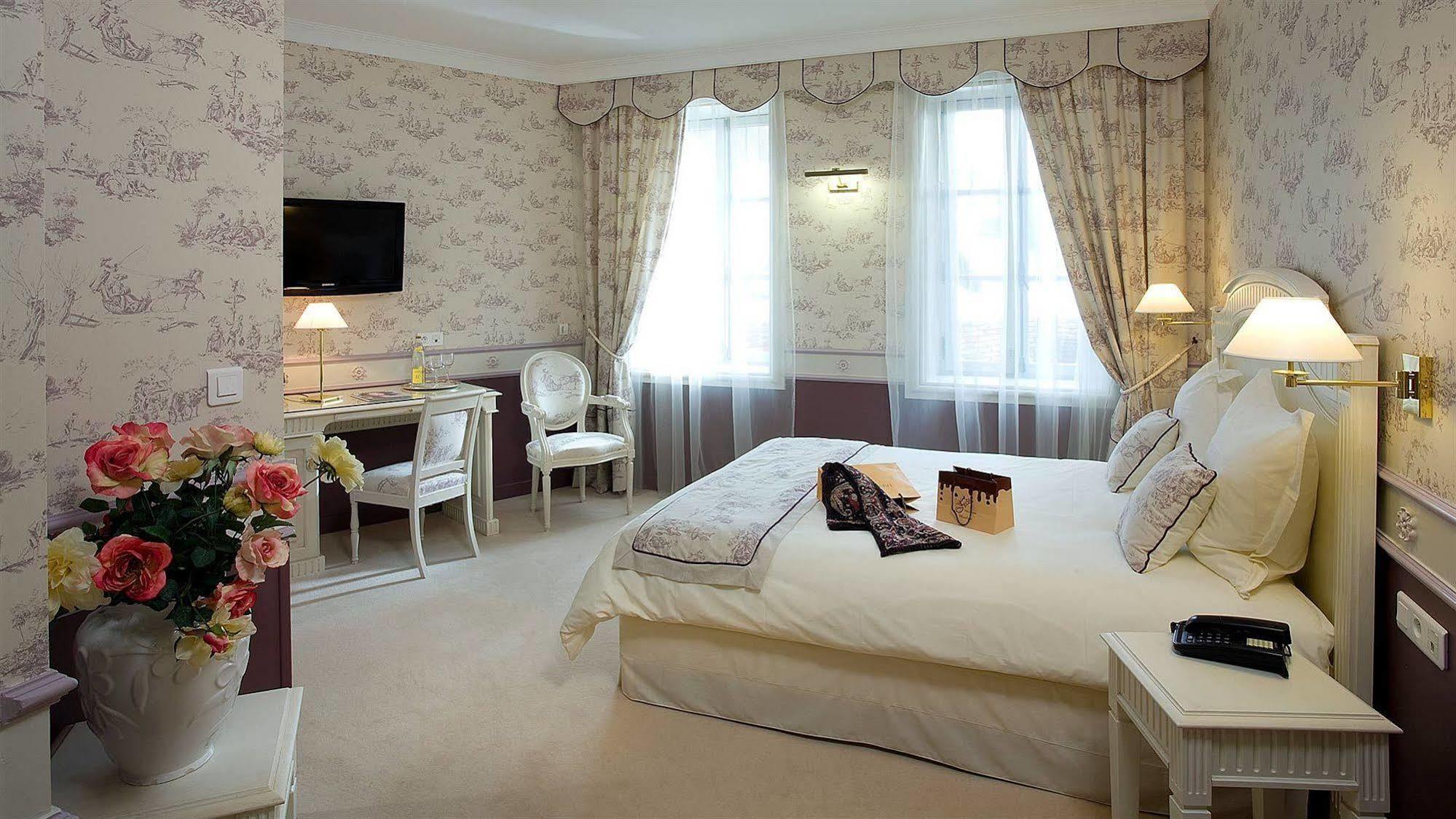 Mercure Moulins Centre Hotel De Paris Eksteriør bilde